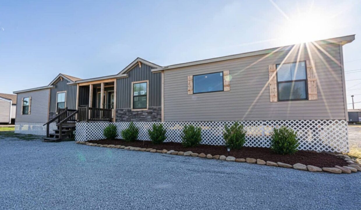 Elegant Manufactured Home Modern Design 04